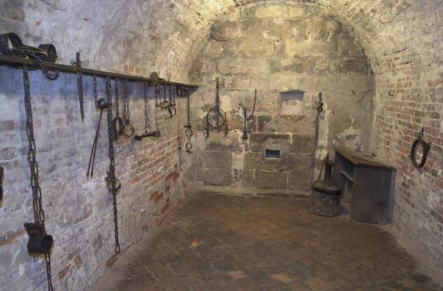 Dungeon under Nuremburg's Old City Hall. Here is where prisoners were held before their execution. Now it's a tourist destination.